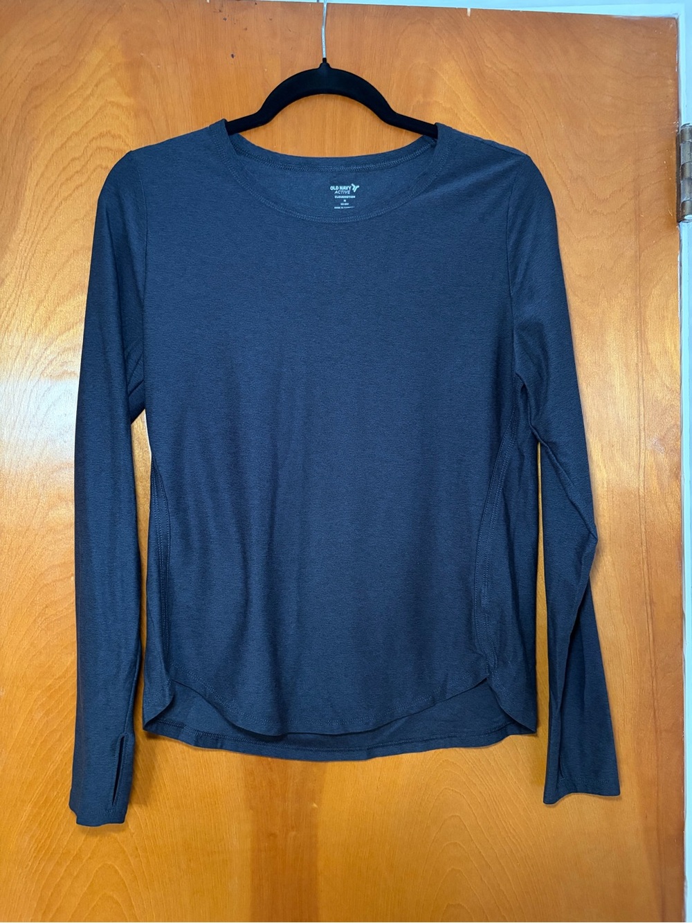 Old Navy Long Sleeve Crewneck Top in Blue/gray